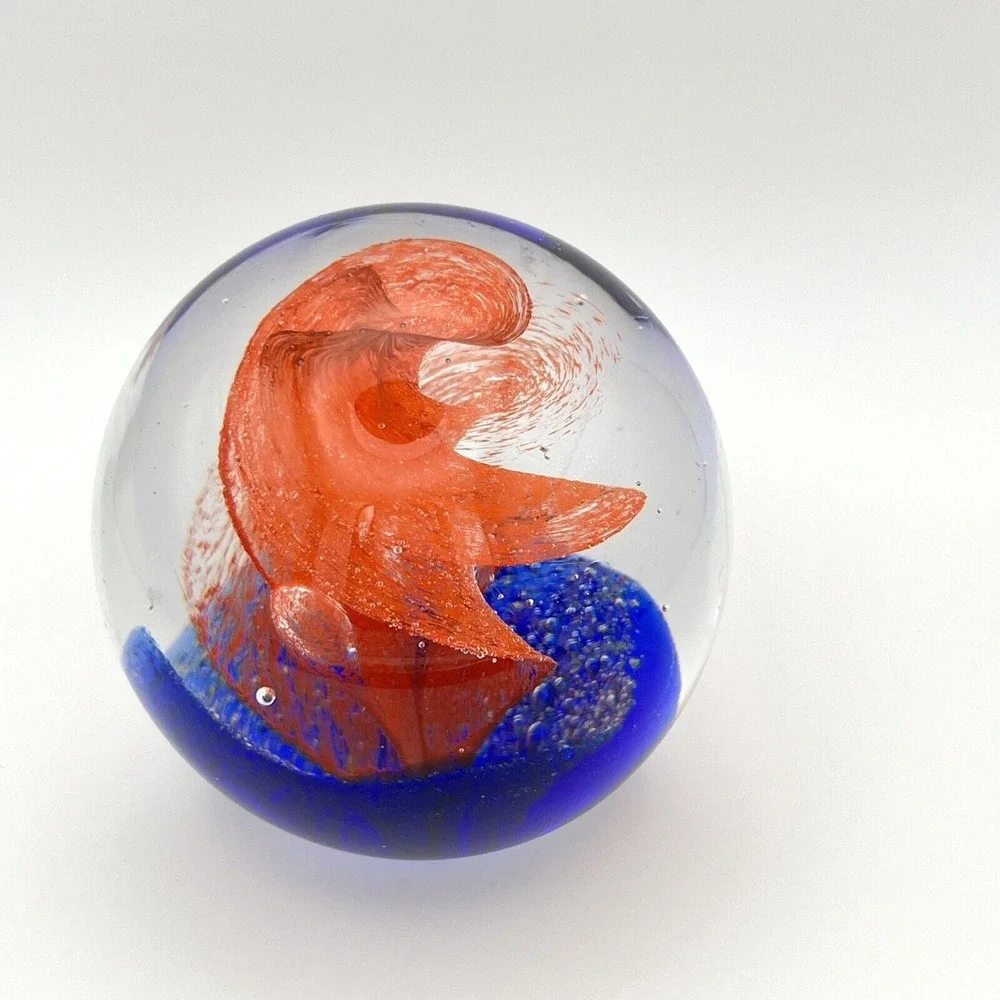 N/A glass paperweight